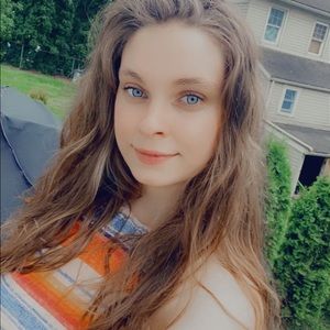 Meet your Posher, Taryn